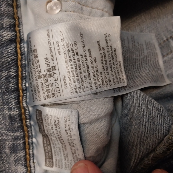 Levi's 519 Men's Blue Jeans 36×34 - Picture 7 of 9